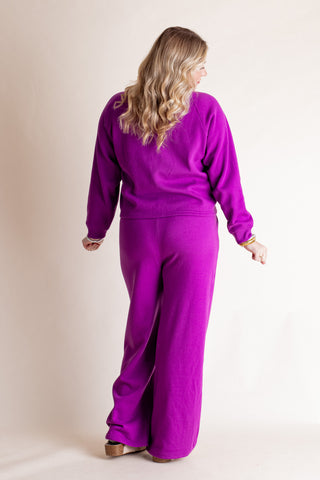 Fuzzy Feeling Fleece Sweatshirt and Sweatpants Set