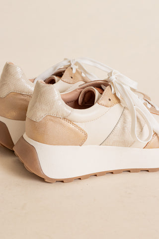 Harrah Sneakers