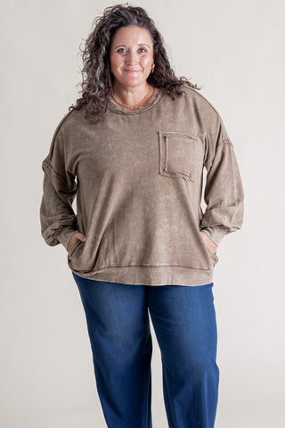 Sweet Bliss Acid Wash Pullover - CURVY