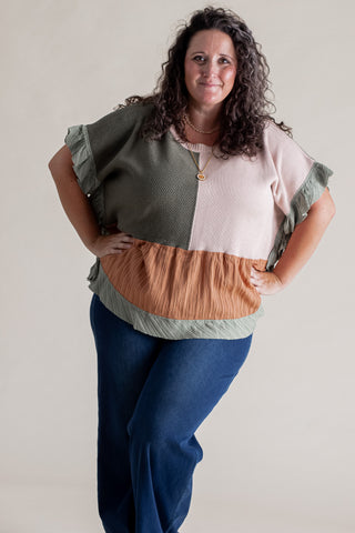 Just Dreaming Color Block Top - CURVY *Final Sale*