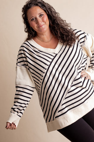 Full Of Charm V Neck Top - CURVY