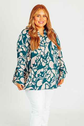 Playing On Repeat V Neck Top - CURVY *Final Sale*