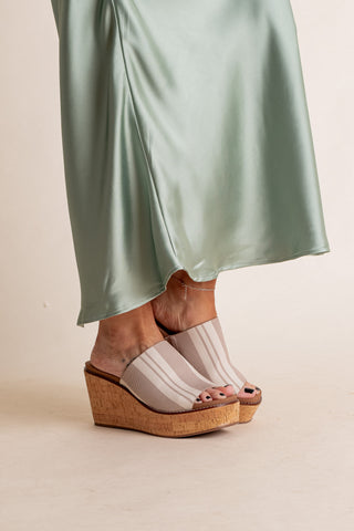 Mugshot Wedges