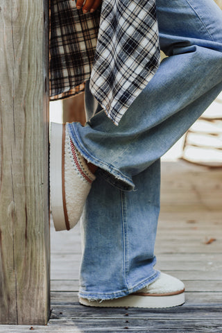 Hug Platform Clog Slippers