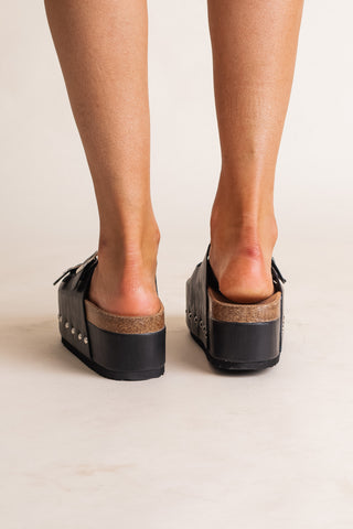Wannabe Platform Sandals