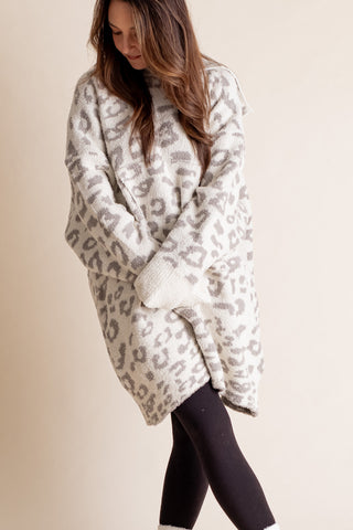 Comfy Cozy Leopard Hooded Wearable Blanket