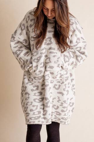 Comfy Cozy Leopard Hooded Wearable Blanket