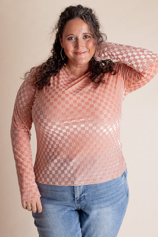 On The Run Mesh Top - CURVY