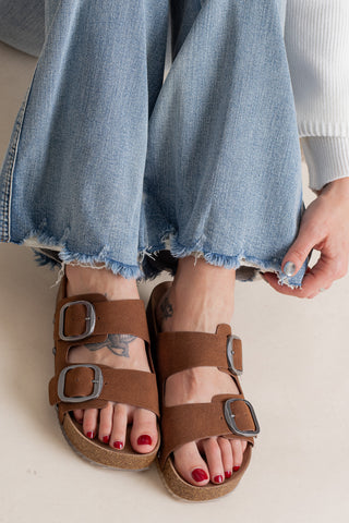 Qianna Sandals