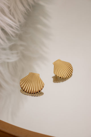 Concha Studs *Final Sale*