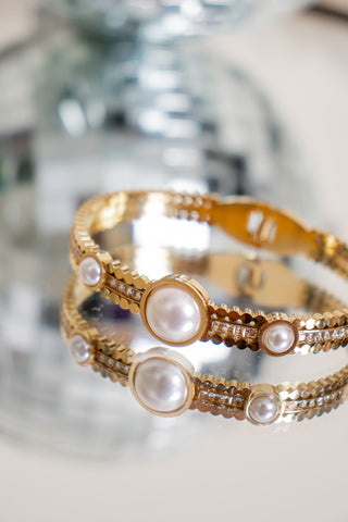 Alice Pearl Bangle