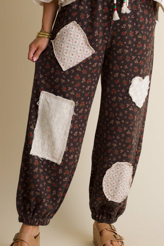 Grace Mode Floral Pants
