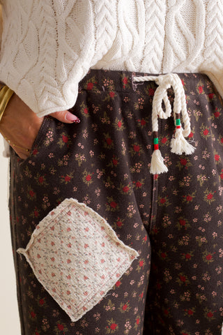 Grace Mode Floral Pants