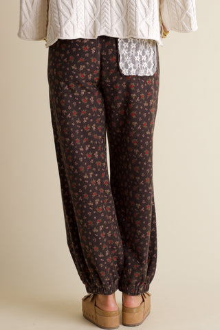 Grace Mode Floral Pants