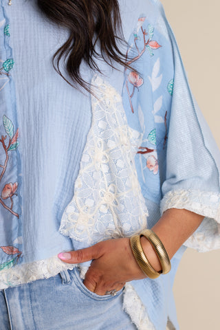 Feeling Free Floral Top - Light Blue