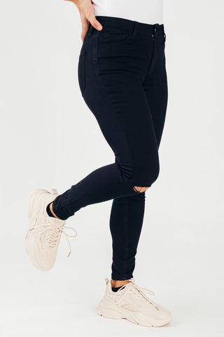 Special Treat High Rise Skinnies *Final Sale*